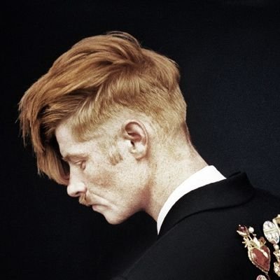 EmoCoran's profile picture. ''That's so quiznacking metal.''