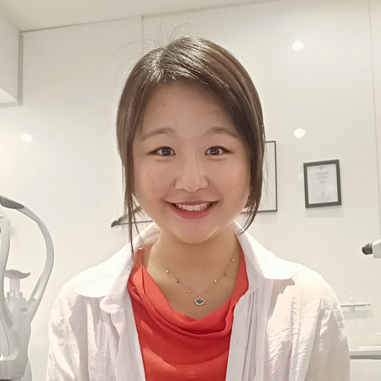 sunewli1313's profile picture. 