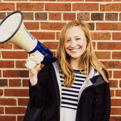 Fmr. National Calling Director @TheDemocrats. Alum of @BernieSanders 2020, @WomensMarch, @NewVAMajority, @MovementVote. Forever distributed organizing nerd.