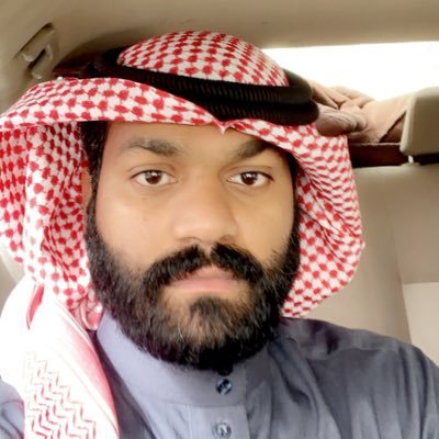 الـحـيـاة مـلـيـئـة بـالـحِـجـارة فلا تـتـعـثـروا بِـهـا بـل إجـمـعـوهـا وابـنـوا بِـهـا سُـلـمـاً تـصـعـدون بِـه نـحـو الـقِّـمـة