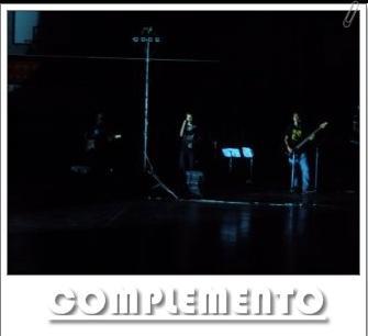 Complemento es una banda de rock costarricense.
Miembros: Carou Mora, Marvin Castillo, Daniel Mora, Luigi Córdoba, Carlos Vargas.