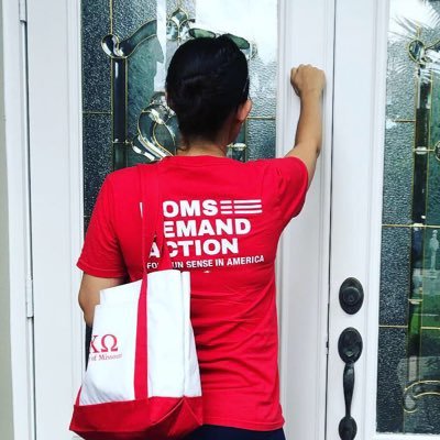 steph_louiseFL's profile picture. Mom, advocate, daughter of immigrants, lover of kindness