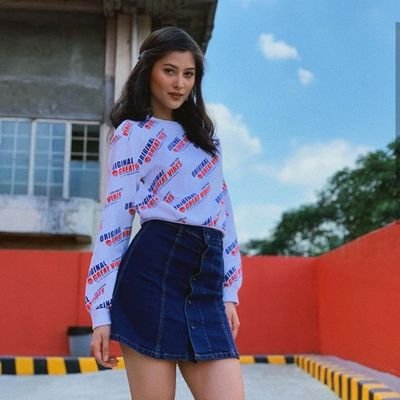 Asia's Next Top Model Cycle 5 Winner Maureen Wroblewits  @mauwrob
14 🌺