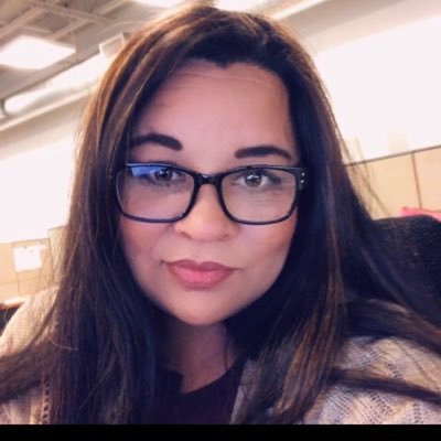 regina_leach's profile picture. Childhood is what you spend the rest of your life trying to overcome. -Birdie Pruitt ~ Hope Floats 🎡 🎢 🎠