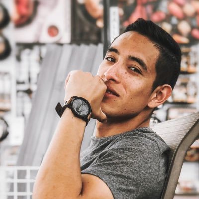 renzodoesit's profile picture. I help other e-commerce businesses increase their customers LTV by 100% in 30 days.