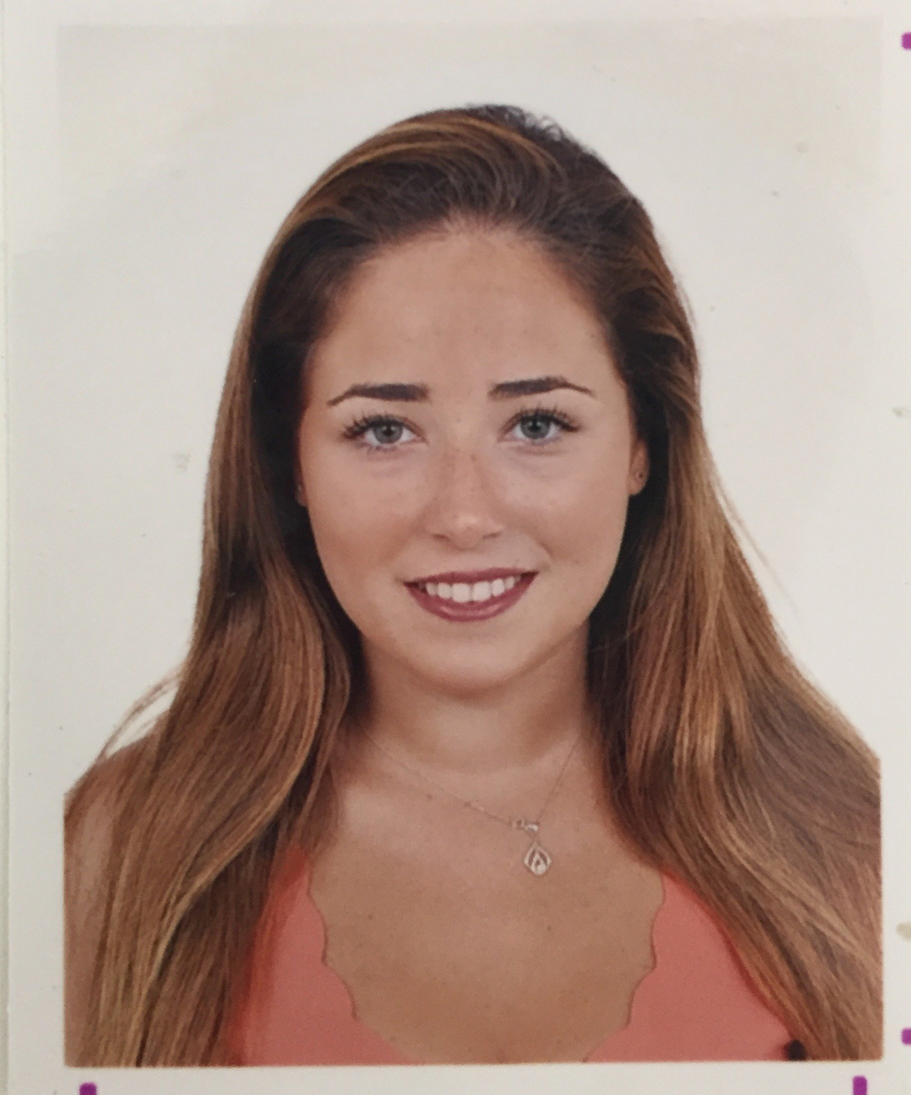 AghzadiSophia's profile picture. 