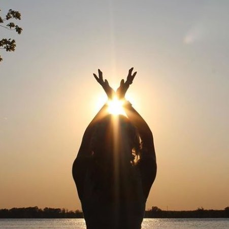 _munasonia's profile picture. Ottawa. Canada. I am knowledge hungry. Feed me.