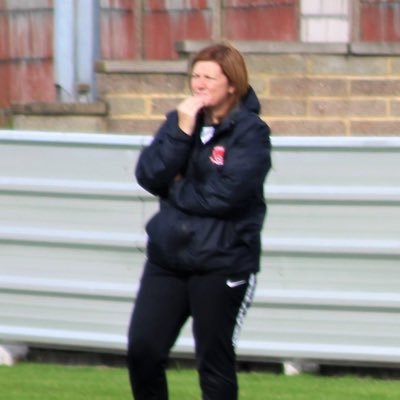 Footballing mum, FA Level 3 (UEFA B) Coach, 2016 FA Community Award UK Winner. @ThackleyLadies Manager | @BCAFC_Girls coach mentor | WRGFL Rep Squad Coach NTICC