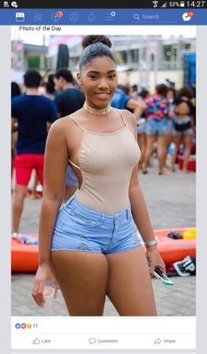 BootyH3's profile picture. 