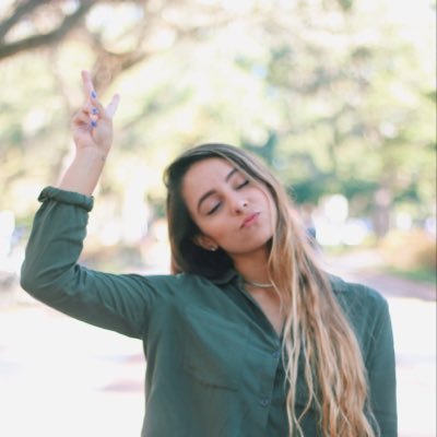 Startin’ fresh - my new and improved account | public interest communicator | @UF College of Journalism and Communications | venezolana