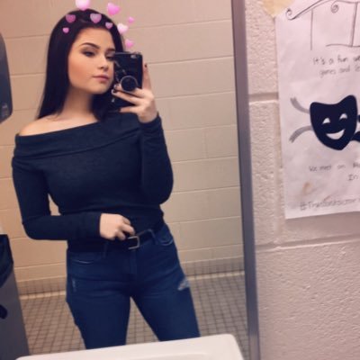 DulceakBryanna's profile picture. 