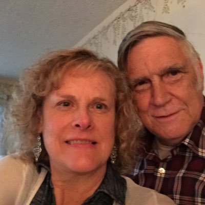 dianahawley19's profile picture. Teacher