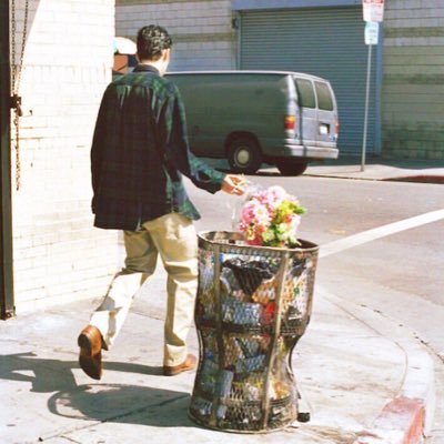 lovehurt_anon's profile picture. writing the letters everyone is too hurt to write themselves