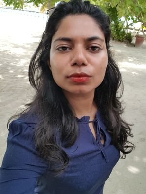 I am business woman , loves to know what is happening in the world !!