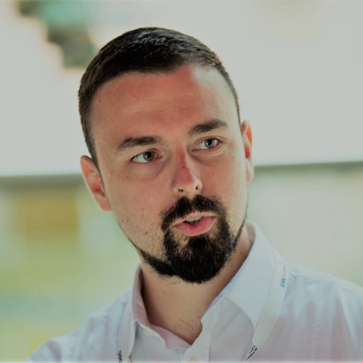 apajkan's profile picture. Сви ставови су лично мишљење