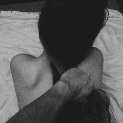 Não recomendado para menores de 18 anos. // This content is not recommended for people under 18 years 🔞