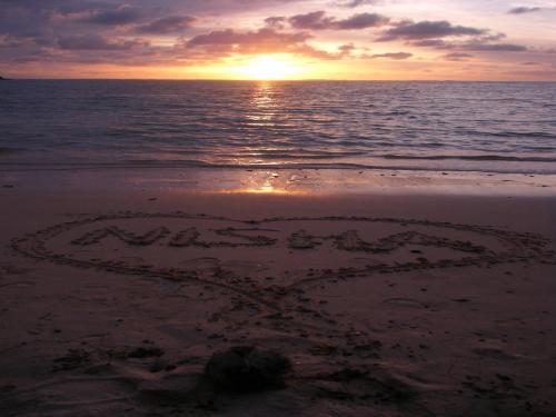 NishaV84's profile picture. love Him 🙏🏾 - me🇱🇺 of parents🇸🇷- mother of two💖💙 - high school sweethearts💑- former top korfball player & international⚽️- enjoying everday life❤️