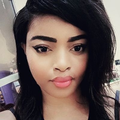 BoyomoNancy's profile picture. Intègre, droite et perfectionniste !