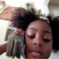 c (@chlxrxne_) 's Twitter Profile