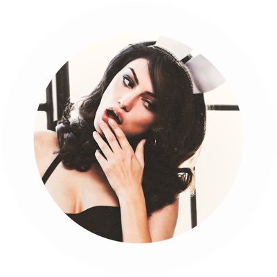 OfPearlsAndWine's profile picture. When one woman strikes at the heart of another she seldom misses, and the wound is invariably fatal. {RP|| SoA||OC||21+} #Darkling