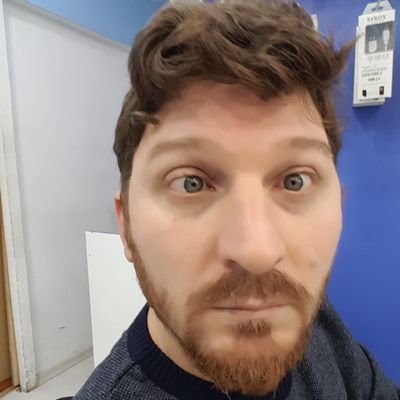 aliozturkce1's profile picture. 