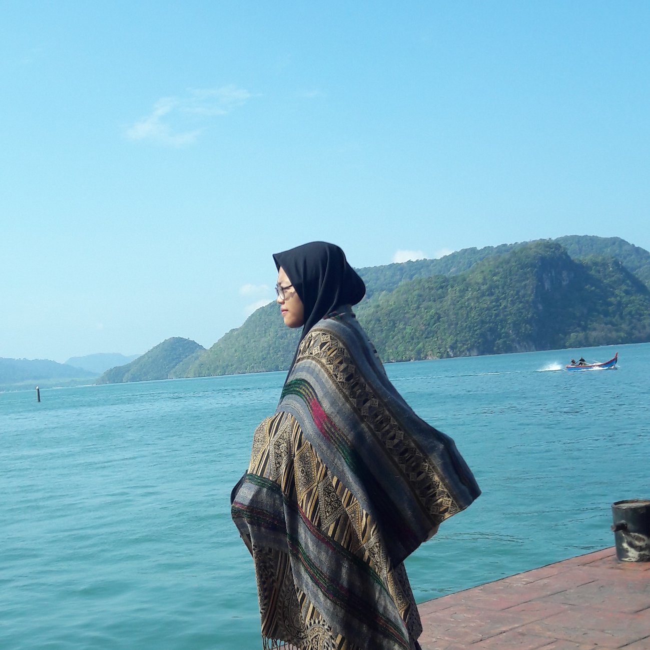 fikenabila's profile picture. قل الحق ولو كان مرا