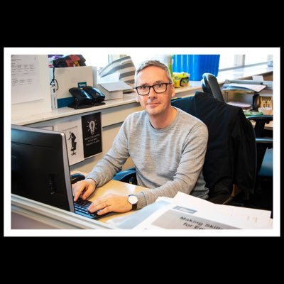 Passionate about supporting disadvantaged young people and advocating for the rights of young people with disability. Enthusiastic social photographer.
