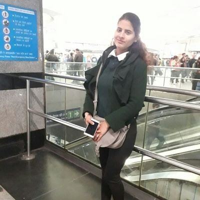 ManishaBahukha1's profile picture. Indian Army 🙏
From Devbhumi Uttarakhand.
lives in Delhi.
one big fan of VipinRawat Sir.
Modi supporter.