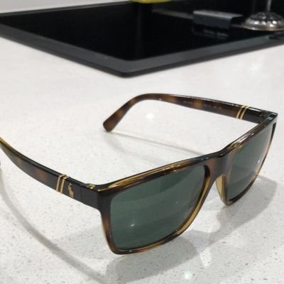 cdb78's profile picture. Have plenty of views but I don't often share them.