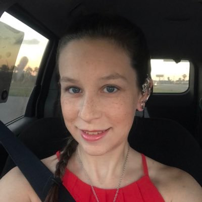 RaschelU's profile picture. Flour Bluff Technology Teacher, Photographer, Digital Artist, Mother of 2 #ListeningtoLilliana and #AnsweringAnthony