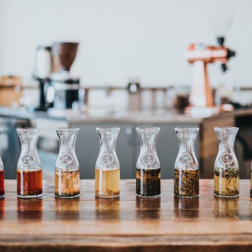SusConnect facilitates increased productivity for coffee and tea farmers, using the principles of direct trade and agritech.