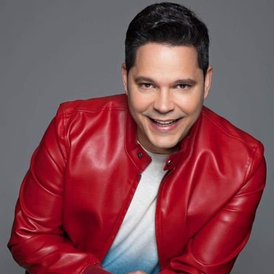 Suscribete al Canal Oficial de @ReyRuizSalsa en YouTube! 🎥
Toda su Trayectoria en un solo lugar!
Un Artista de @mundochannels !!