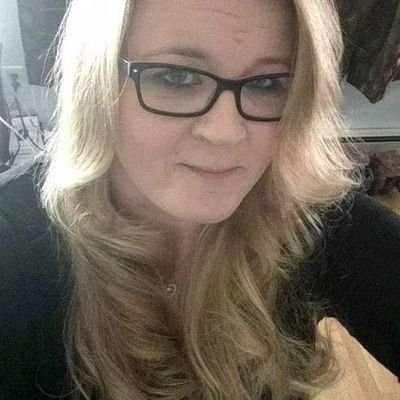 AmyBook96113832's profile picture. 
