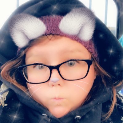 lisa25069680's profile picture. 