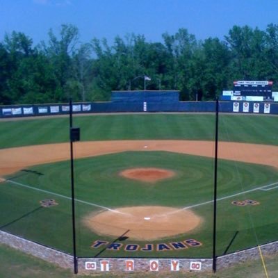 Official twitter account of Charles Henderson High School Baseball. Home of the Trojans-3 time state champions. 2004,2013,2014