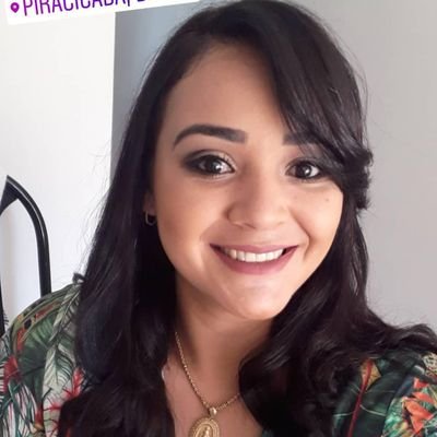 Eu sou assim, quero tudo e quero agora! Uns chamam de mimada, mas eu prefiro decidida... - Clarice Lispector