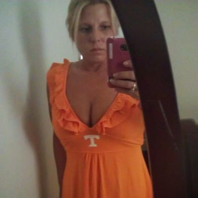 Orange & White, Boots & Pearls. There's nothing better than us Tennessee girls! Live and breathe all things Tennessee Vols!
#archerymom
https://t.co/lEVhlGH4CZ