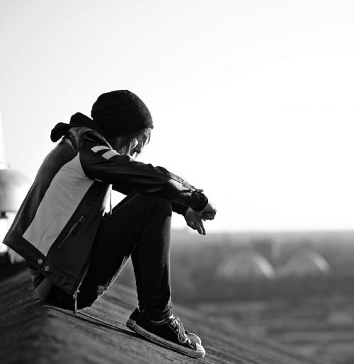 floodinghead's profile picture. do not follow me, you'll scare me.