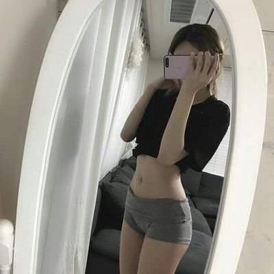 TW// fat and sad// cw: fat// ugw: 100lbs// not pro anything// i don't promote ed or self harm// thinspo aesthetics