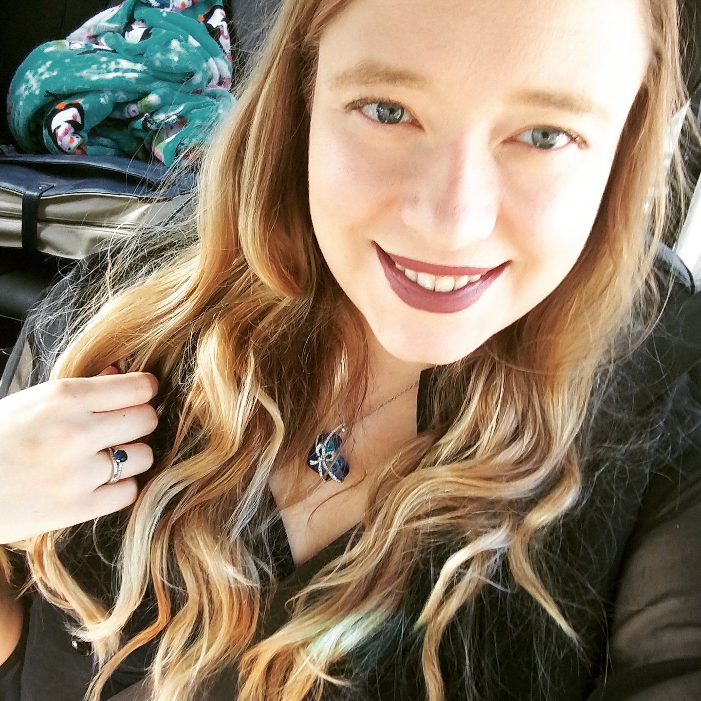 LSU alumni/English Literature. Beta reader, reviewer, editor.