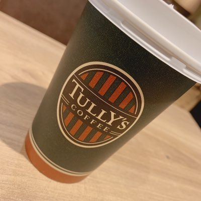 しゃま ファイアレッドリーフグリーンで貰えるラプラスとイーブイの色違い見てみたいです