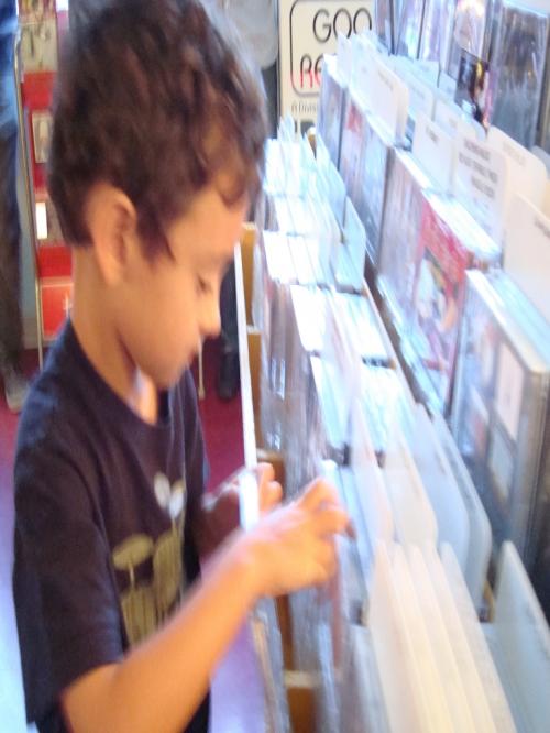 Music guy in TX.  Husband, dad, musician.  I fight to find a cure for Cystic Fibrosis.