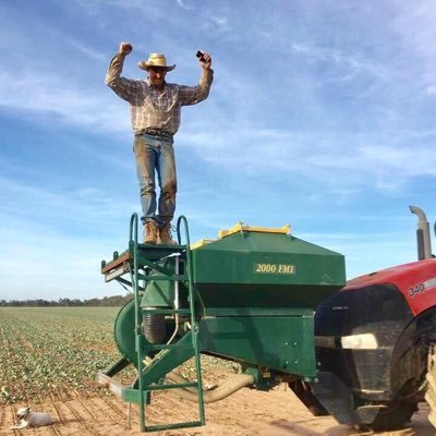 Passionate Agriculturalist and director of SoilCQuest convinced that, to mitigate the climate ALL farmers are going to have to wear their undies on the outside!