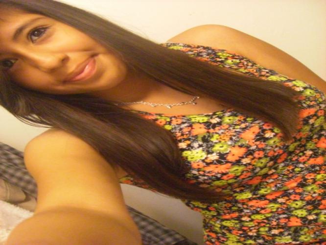 AyeMadame's profile picture. Hollywood is a place where they'll pay you a thousand dollars for a kiss and fifty cents for your soul,  - Marilyn Monroe . * He Folllowedd ^_^