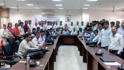 इस खाते में रेवाड़ी जिले के लगभग सभी CSC संचालक हिस्सेदार है जिला CSC की सभी गतिविधियां यहां साझा की जाएगी !