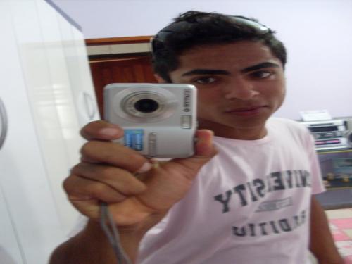Clareza na idéia, pureza no coração, sentimento como guia, honestidade como religião Fé em Deus.