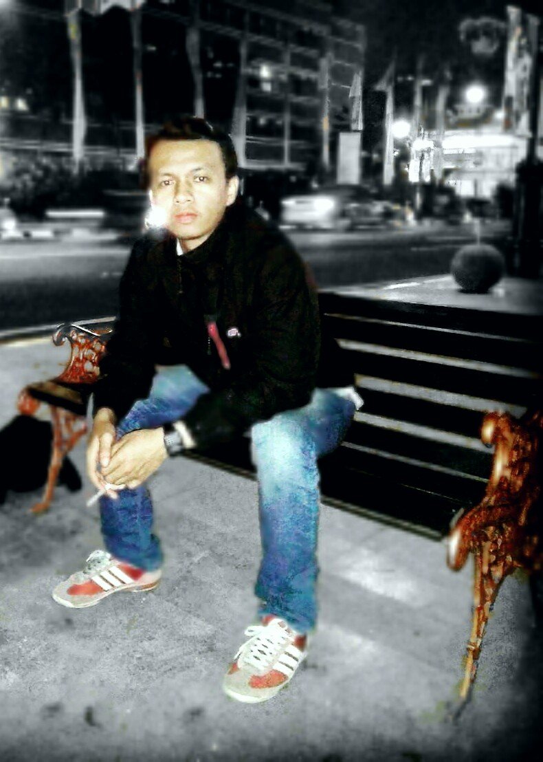 ardiwuzhere's profile picture. perspective