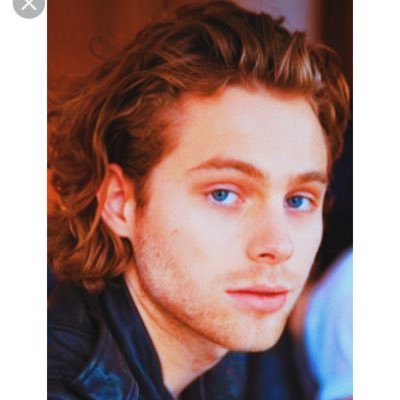 you make it sound so sweet when you lie to me.😎your find me at a 5sos concert