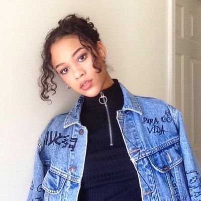 Mia38135967's profile picture. 