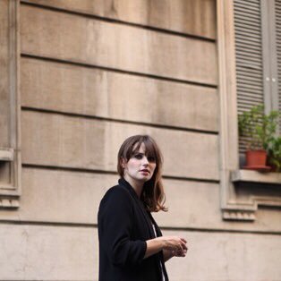 peculiar martina. attrice | actress